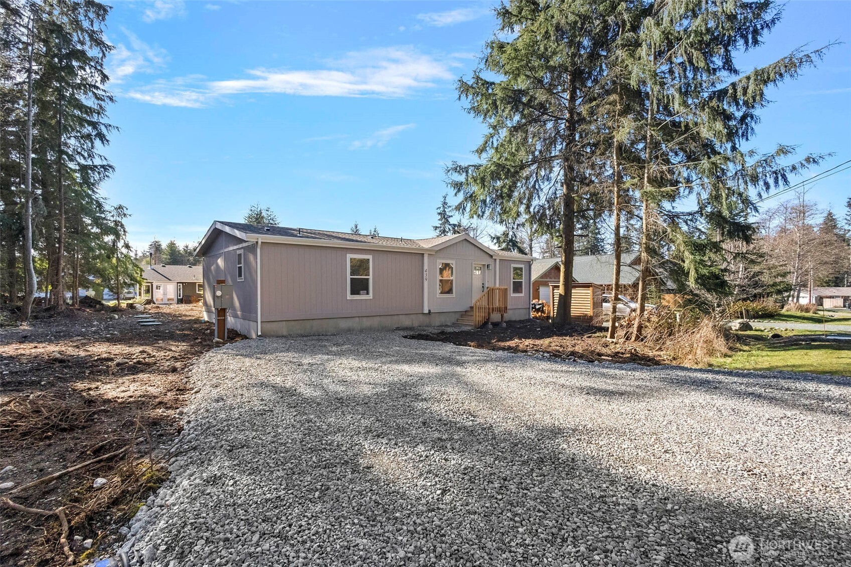 439 Sycamore Road Coupeville, WA 98239 - Photo 2 of 23 Gallery Image 2