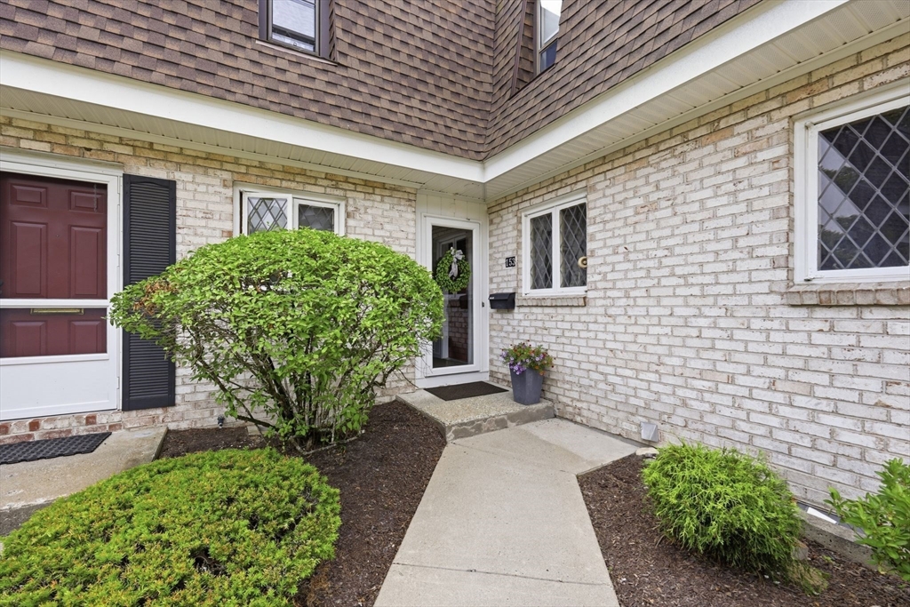 155 Porter Lake Drive, Unit 155 Springfield, MA 01106 - Photo 4 of 36