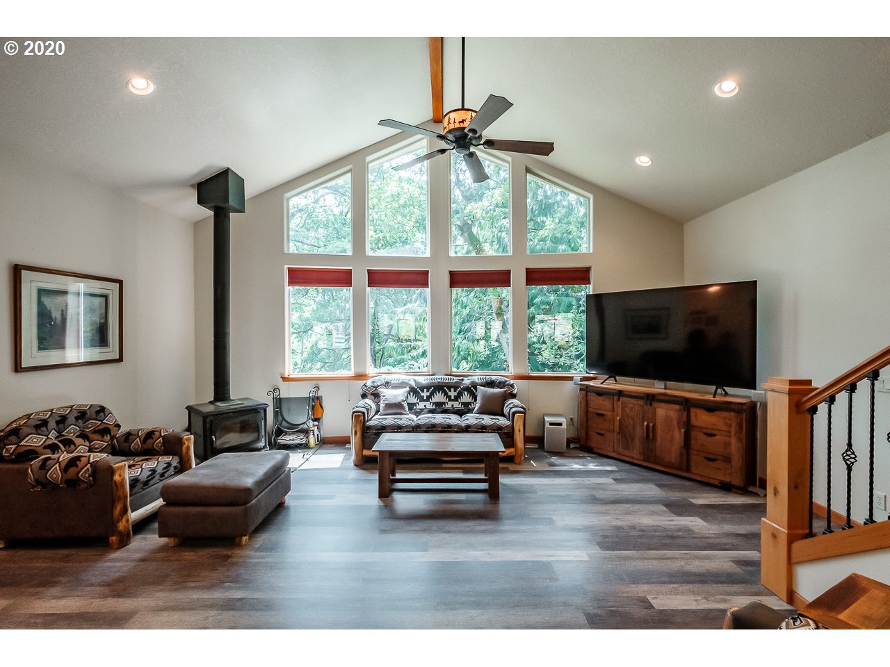 9151 Smith Road Southeast Aumsville, OR 97325 - Photo 4 of 32 Gallery Image 4