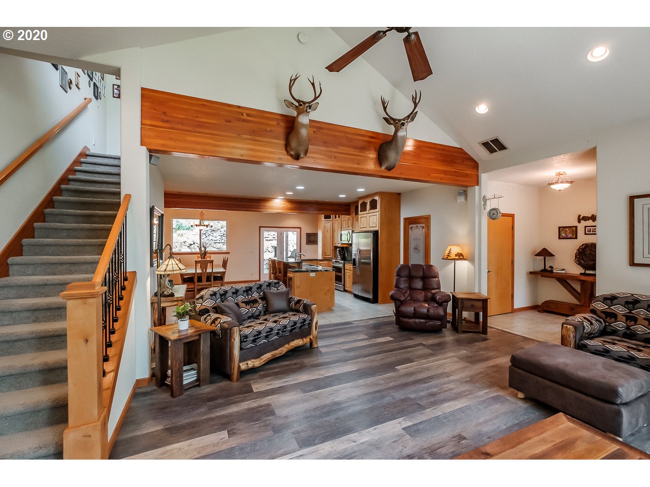 9151 Smith Road Southeast Aumsville, OR 97325 - Photo 5 of 32 Gallery Image 5