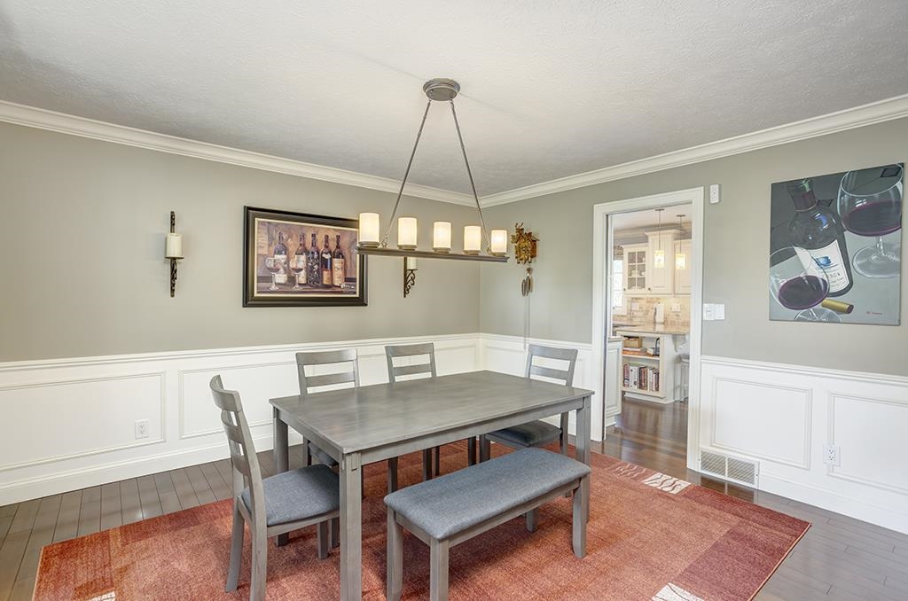 1735 Rowntree Lane Rockford, IL 61107 - Photo 15 of 36 Gallery Image 15