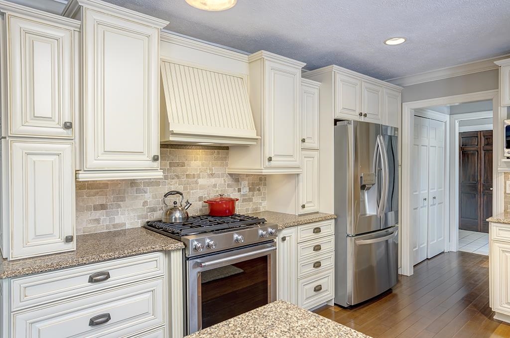 1735 Rowntree Lane Rockford, IL 61107 - Photo 10 of 36 Gallery Image 10