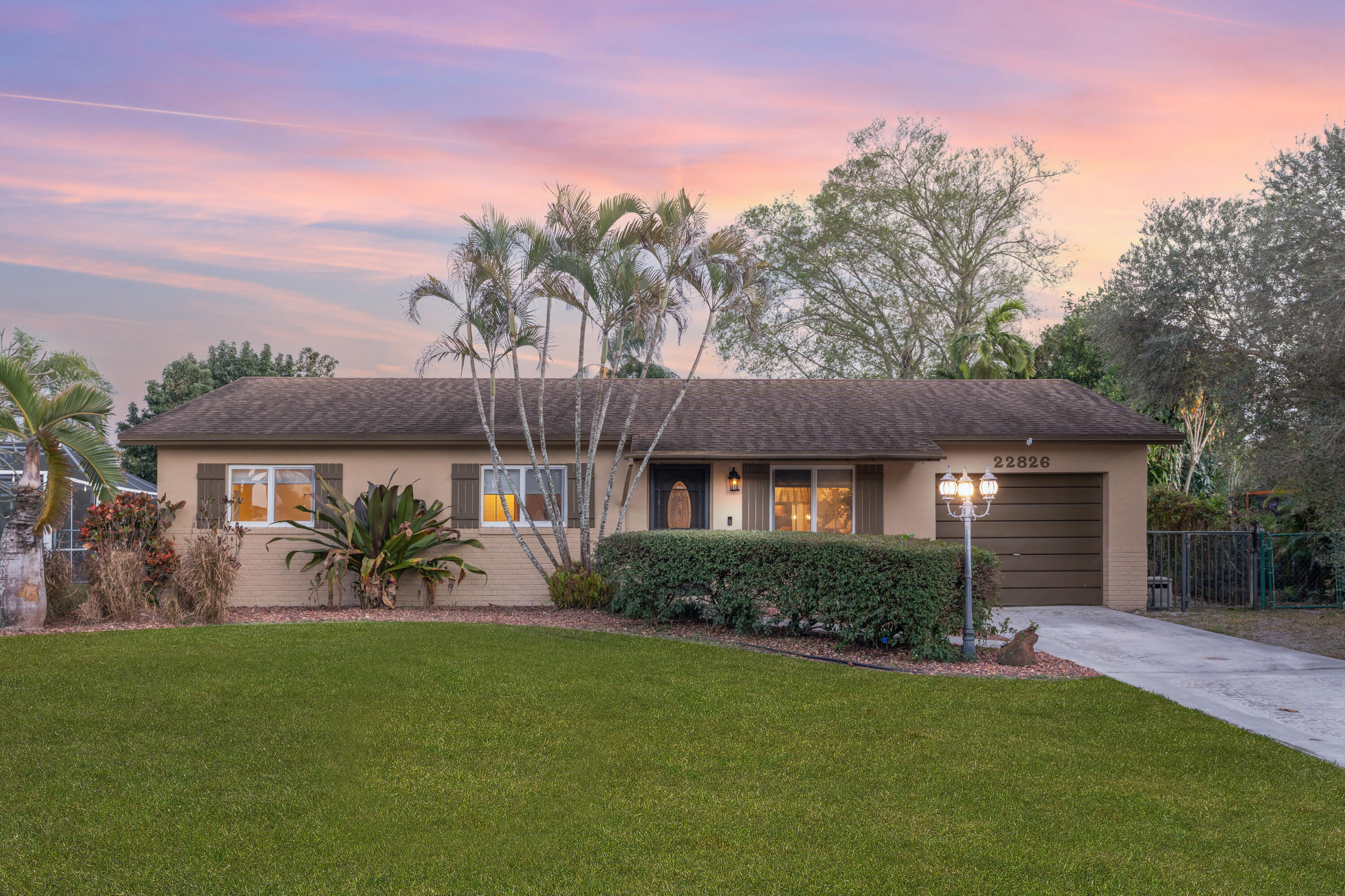22826 Southwest 65th Way Boca Raton, FL 33428 - Photo 1 of 5 DSC08901