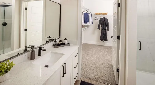 $3,999 | 5127 West Tyson Avenue, Unit TH3, Tampa, FL 33616