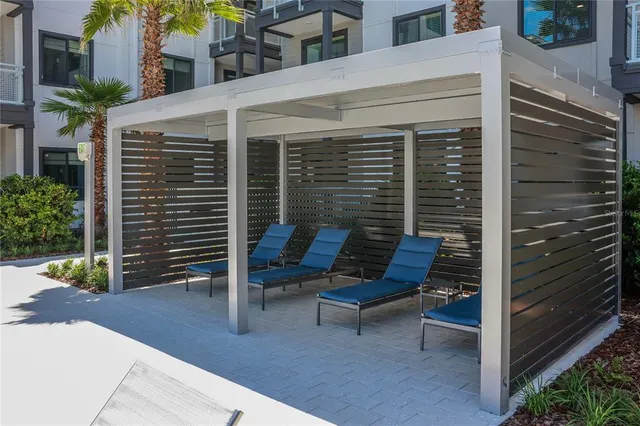 $3,999 | 5127 West Tyson Avenue, Unit TH3, Tampa, FL 33616