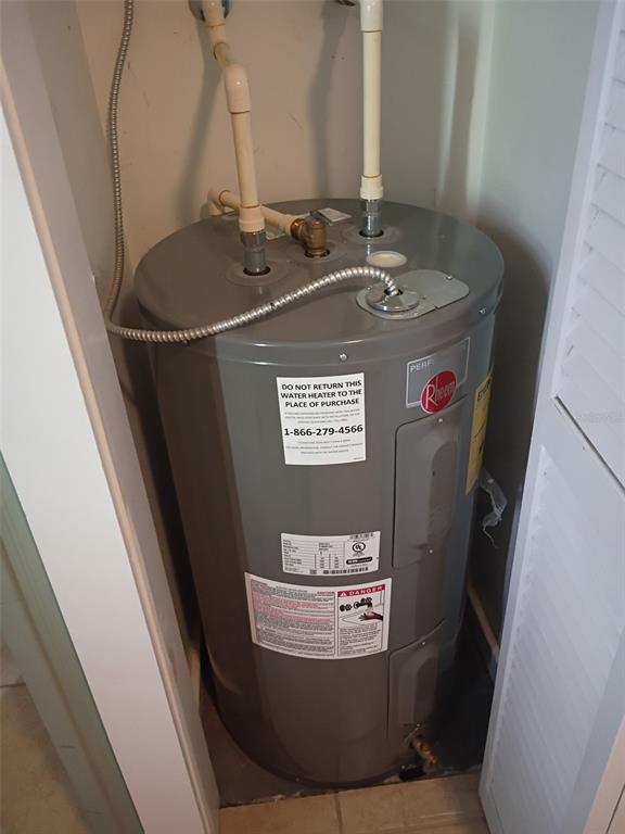 1622 9th Street, Unit B Sarasota, FL 34236 - Photo 14 of 15 a view of water heater