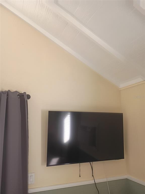 1622 9th Street, Unit B Sarasota, FL 34236 - Photo 8 of 15 a view of kitchen