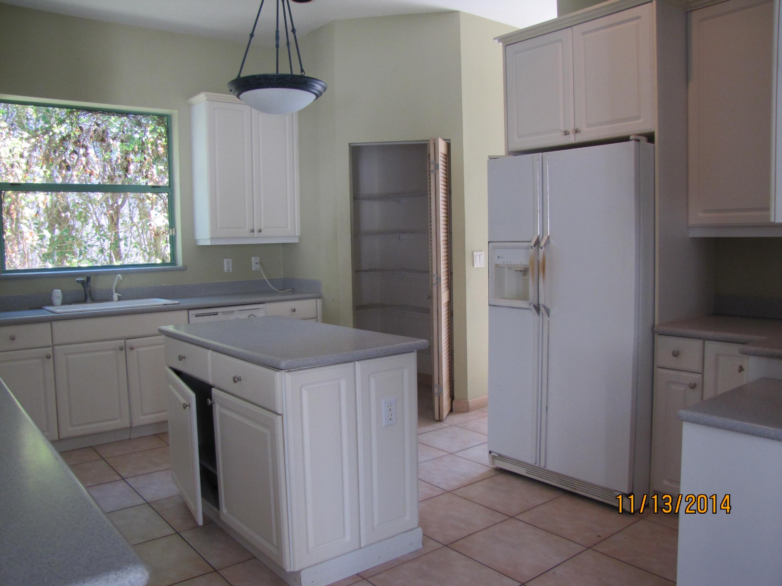 430 Southwest 17th Street Boca Raton, FL 33432 - Photo 5 of 7 IMG_8450