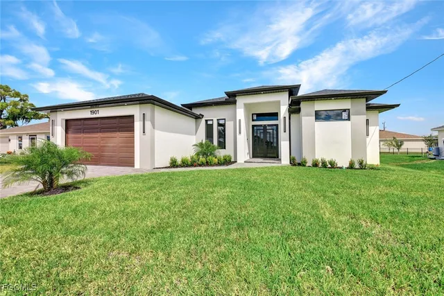 $429,999 | 1901 Northwest 27th Street, Cape Coral, FL 33993