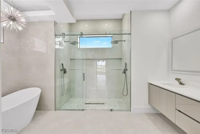 $429,999 | 1901 Northwest 27th Street, Cape Coral, FL 33993