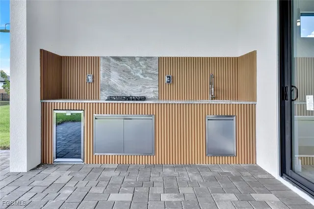 $429,999 | 1901 Northwest 27th Street, Cape Coral, FL 33993