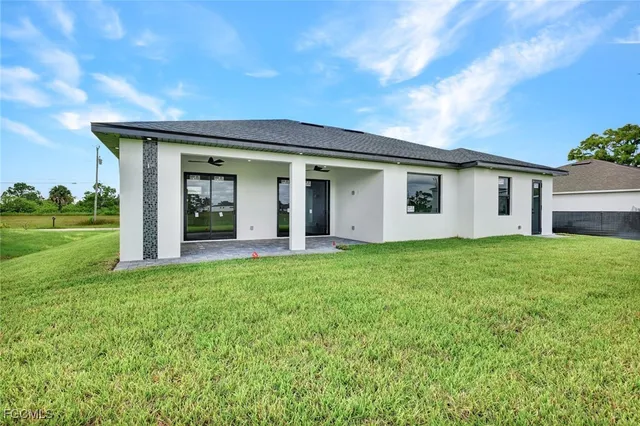 $429,999 | 1901 Northwest 27th Street, Cape Coral, FL 33993