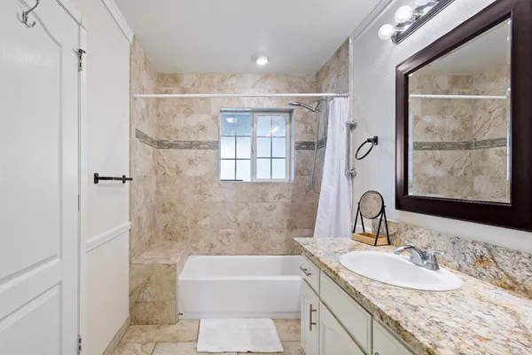 $484,000 | 35171 Sand Creek Road, Squaw Valley, CA 93675