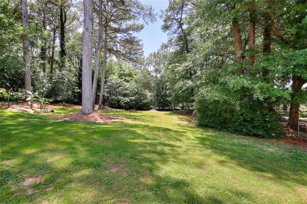 1961 Shoreline Trace Southwest Grayson, GA 30017 - Photo 13 of 34 Gallery Image 13