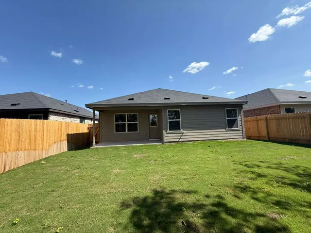 $2,299 | 623 Sormonne Loop, Kyle, TX 78640