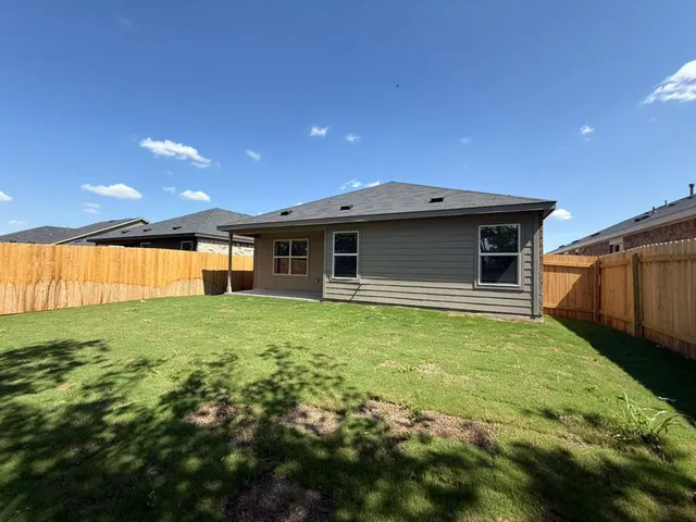 $2,299 | 623 Sormonne Loop, Kyle, TX 78640