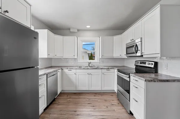 $230,000 | 727 East Calumet Street, Appleton, WI 54915