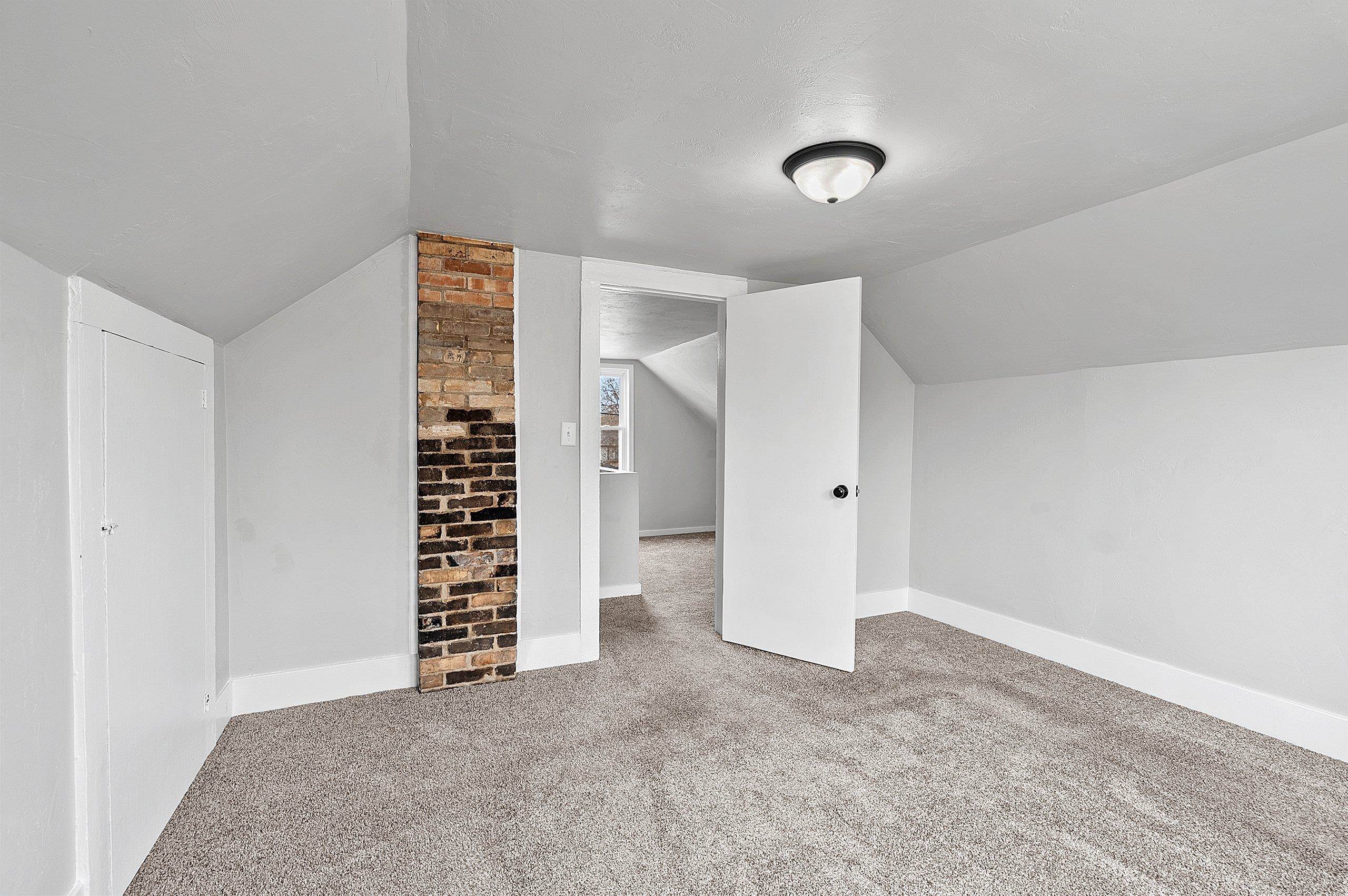 727 East Calumet Street Appleton, WI 54915 - Photo 26 of 51