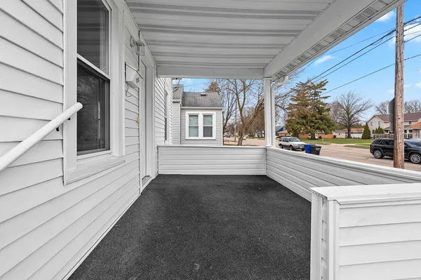 $230,000 | 727 East Calumet Street, Appleton, WI 54915