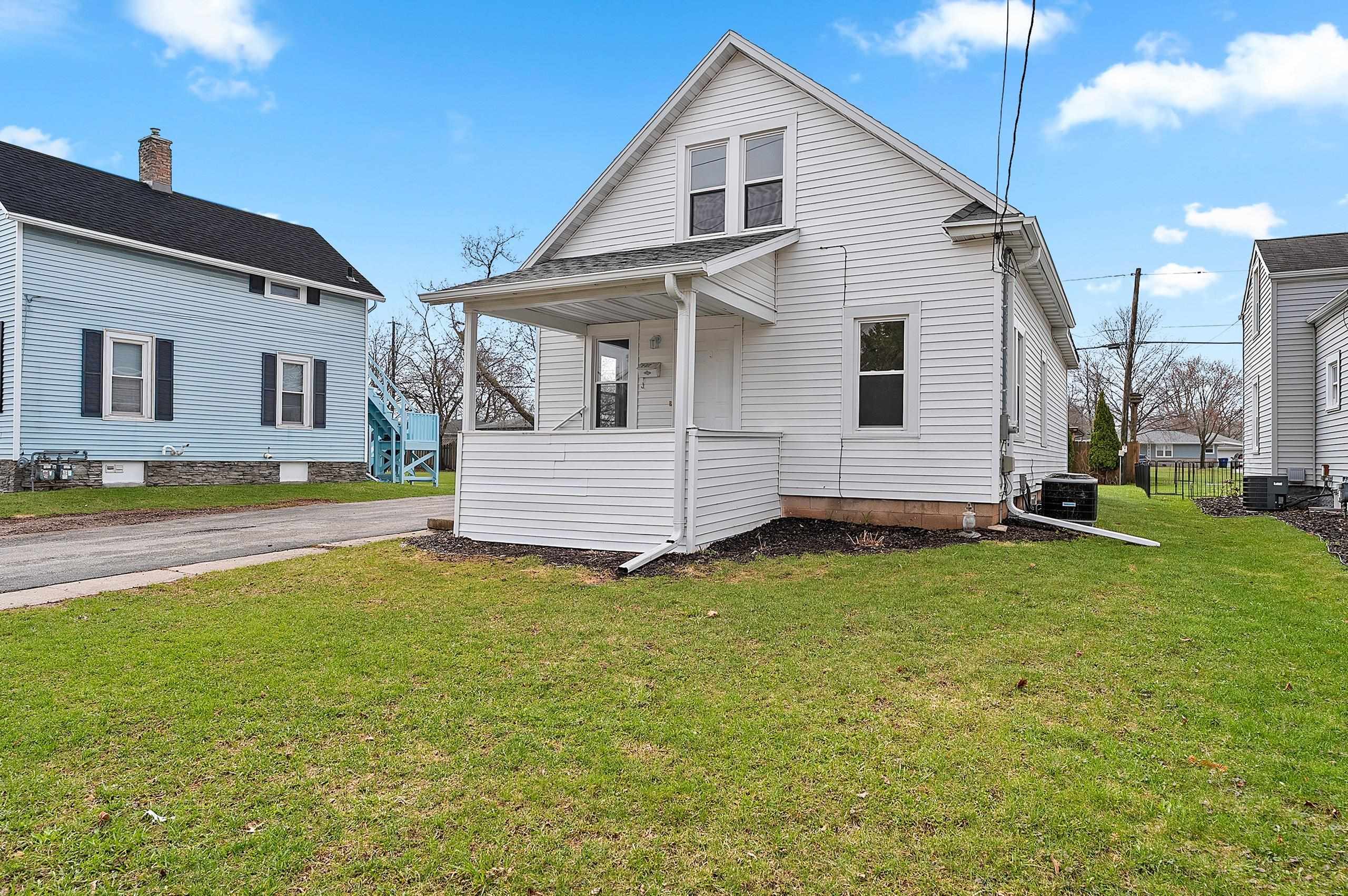 727 East Calumet Street Appleton, WI 54915 - Photo 35 of 51