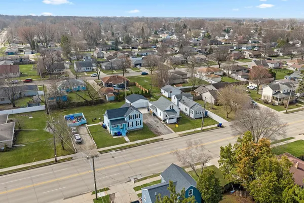 $230,000 | 727 East Calumet Street, Appleton, WI 54915