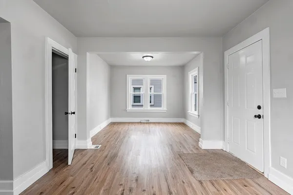 $230,000 | 727 East Calumet Street, Appleton, WI 54915