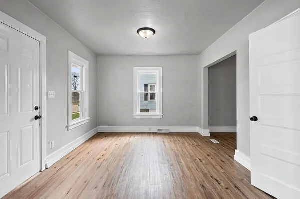 $230,000 | 727 East Calumet Street, Appleton, WI 54915