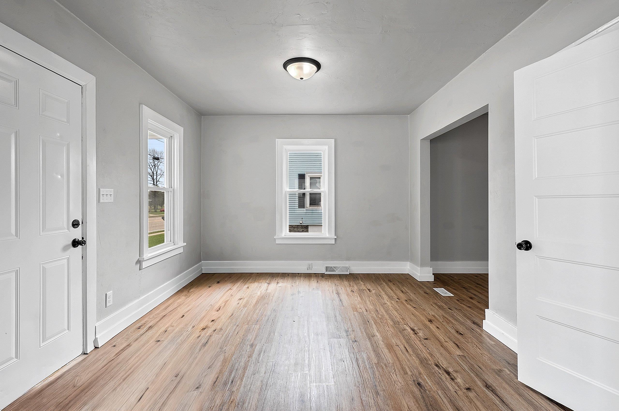 727 East Calumet Street Appleton, WI 54915 - Photo 6 of 51