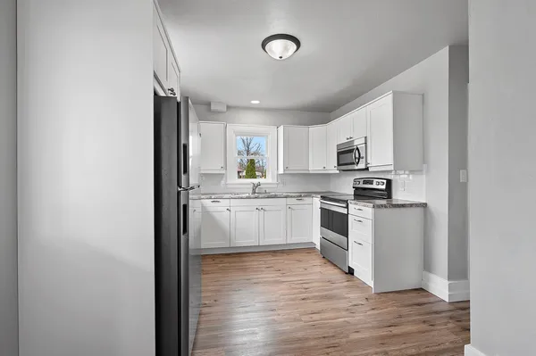 $230,000 | 727 East Calumet Street, Appleton, WI 54915