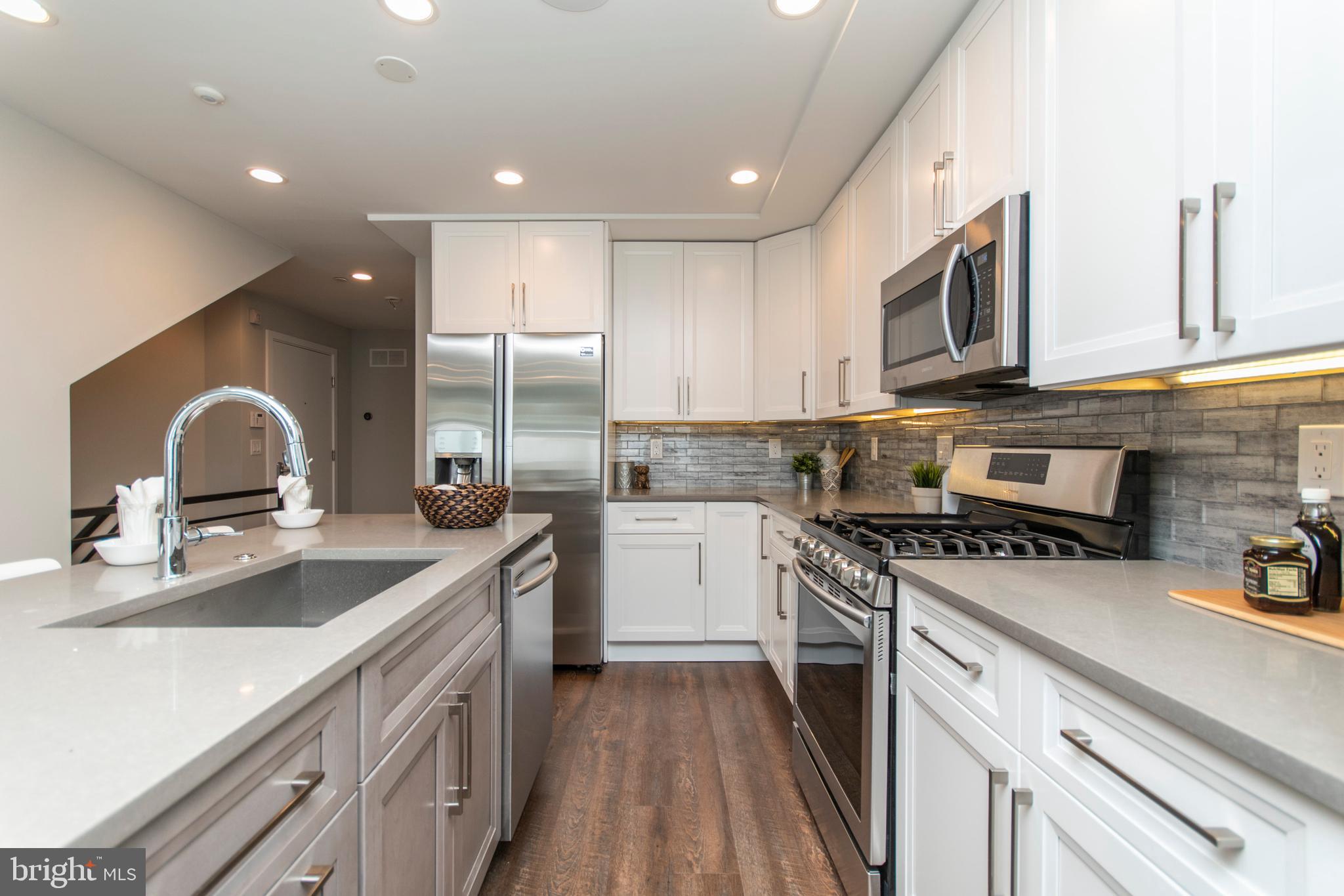 769 North Uber Street, Unit 1 Philadelphia, PA 19130 - Photo 12 of 19