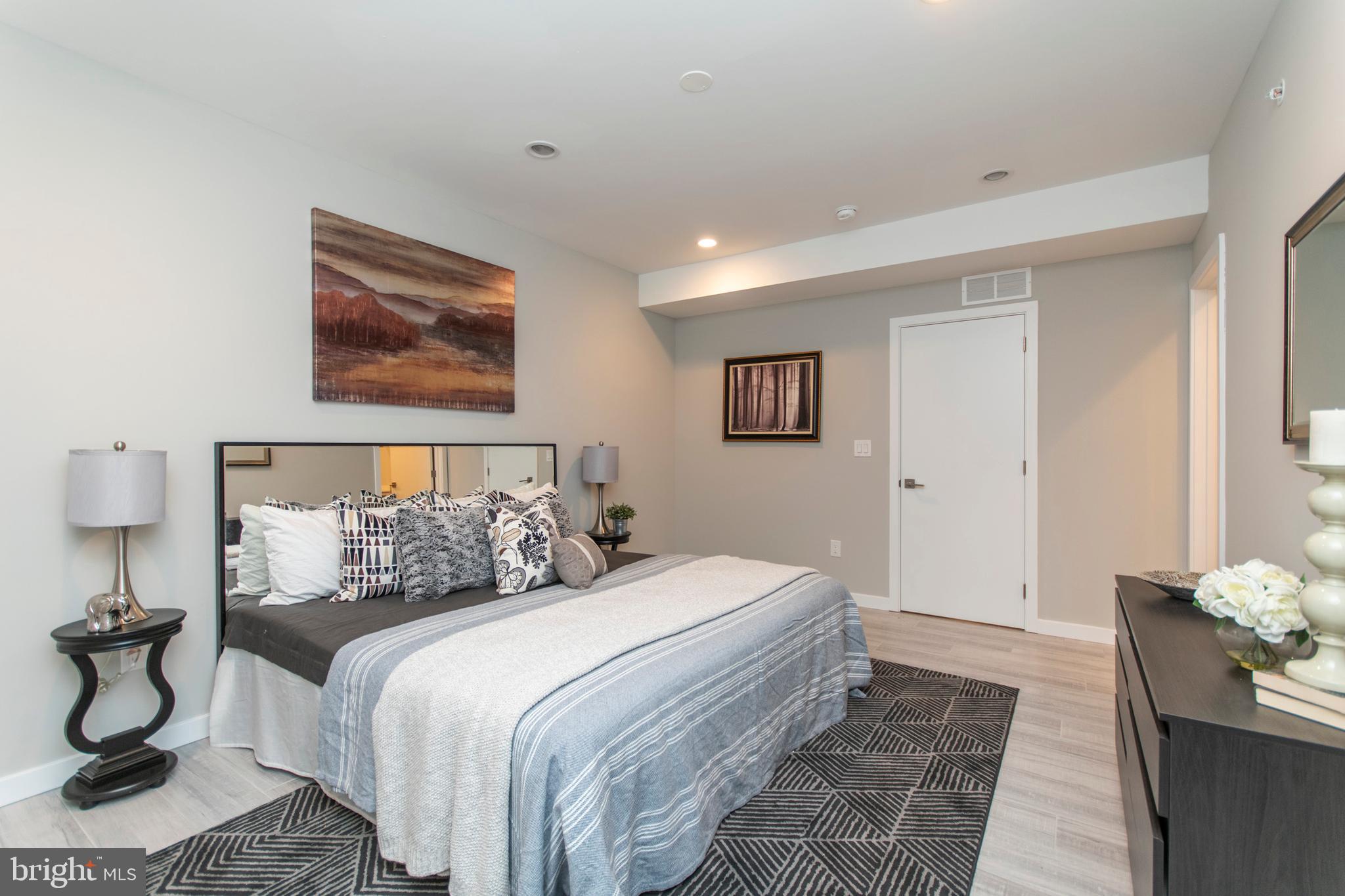 769 North Uber Street, Unit 1 Philadelphia, PA 19130 - Photo 8 of 19