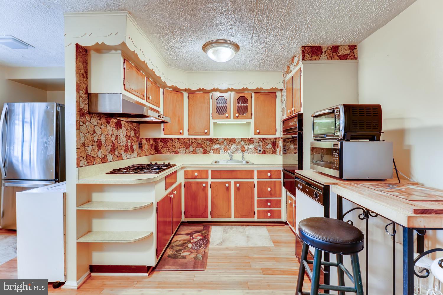 3007 Stranden Road Baltimore, MD 21230 - Photo 3 of 11 Kitchen
