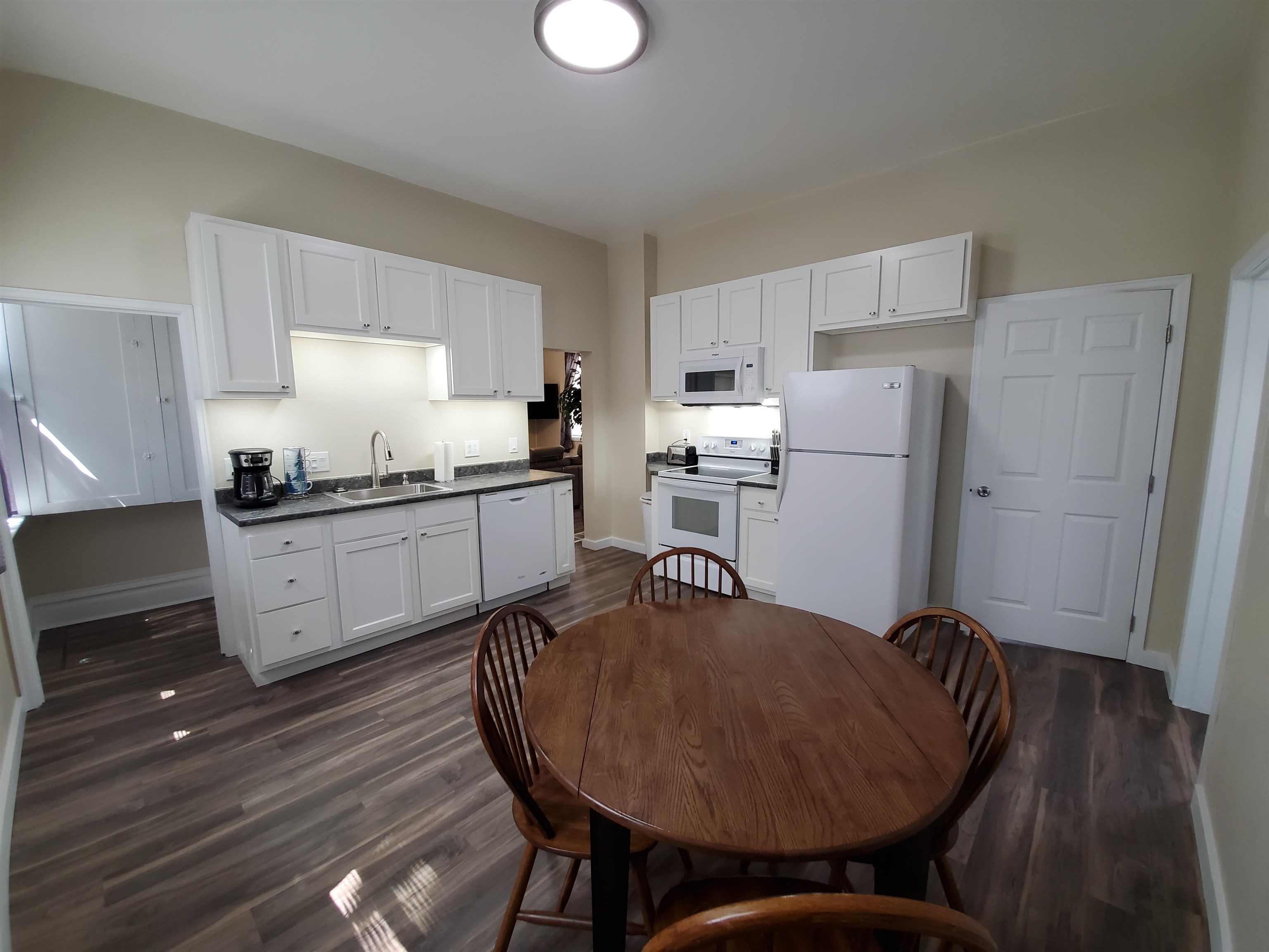 112 South 6th Street Rawlins, WY 82301 - Photo 4 of 24