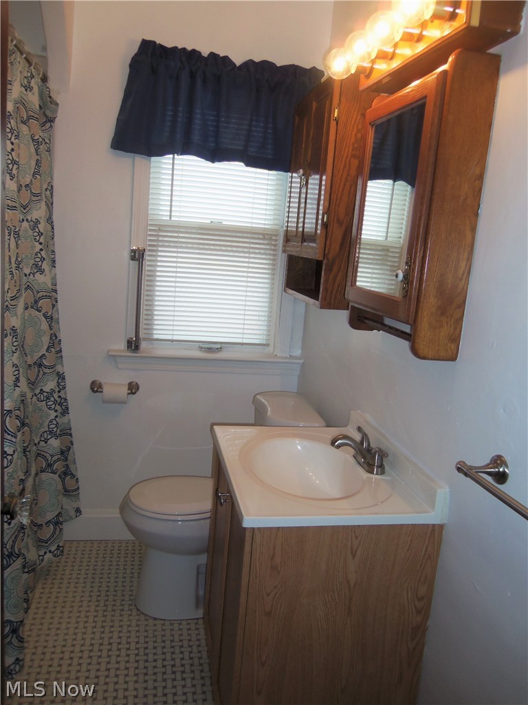 12709 Grannis Road Cleveland, OH 44125 - Photo 21 of 35 Gallery Image 21