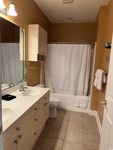 $1,600 | 4811 Magnolia Lake Drive, Unit 302, Myrtle Beach, SC 29577