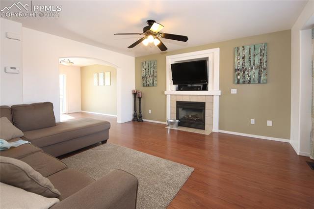 8107 Oliver Road Peyton, CO 80831 - Photo 5 of 36 Gallery Image 5
