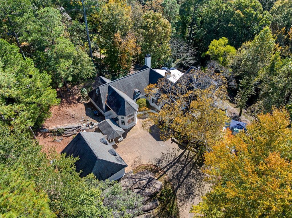 3906 Paces Ferry Road Northwest Atlanta, GA 30327 - Photo 3 of 62