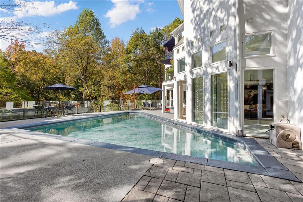 3906 Paces Ferry Road Northwest Atlanta, GA 30327 - Photo 5 of 62