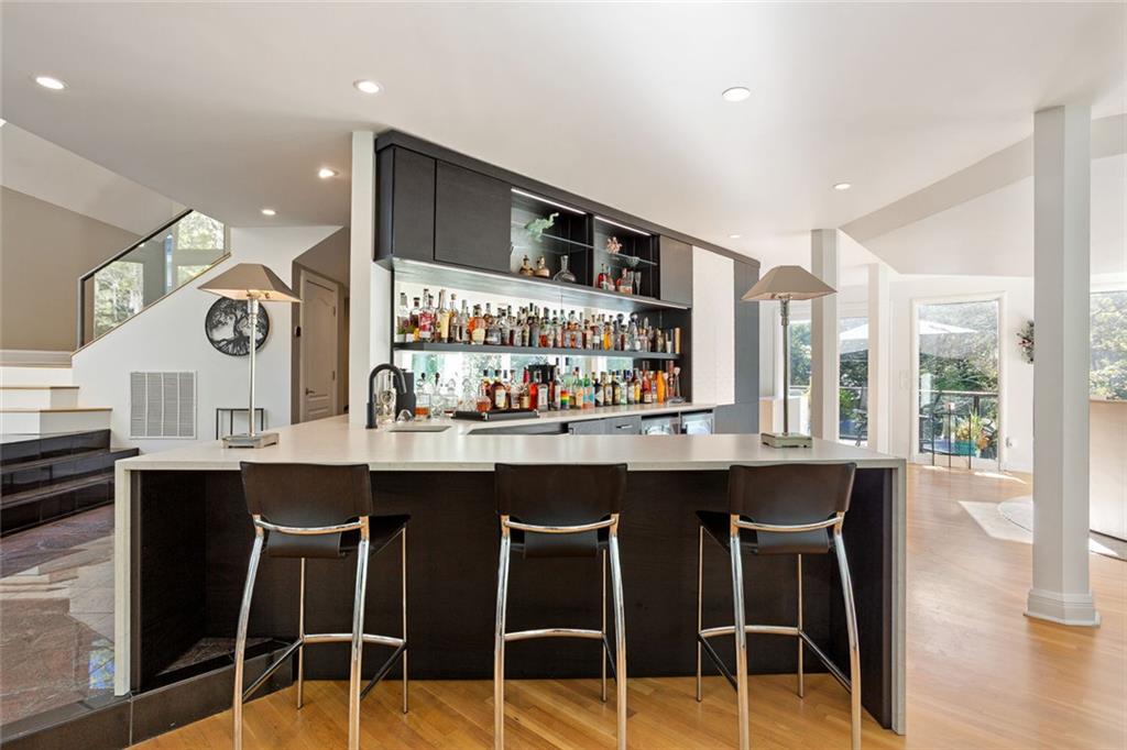 3906 Paces Ferry Road Northwest Atlanta, GA 30327 - Photo 9 of 62