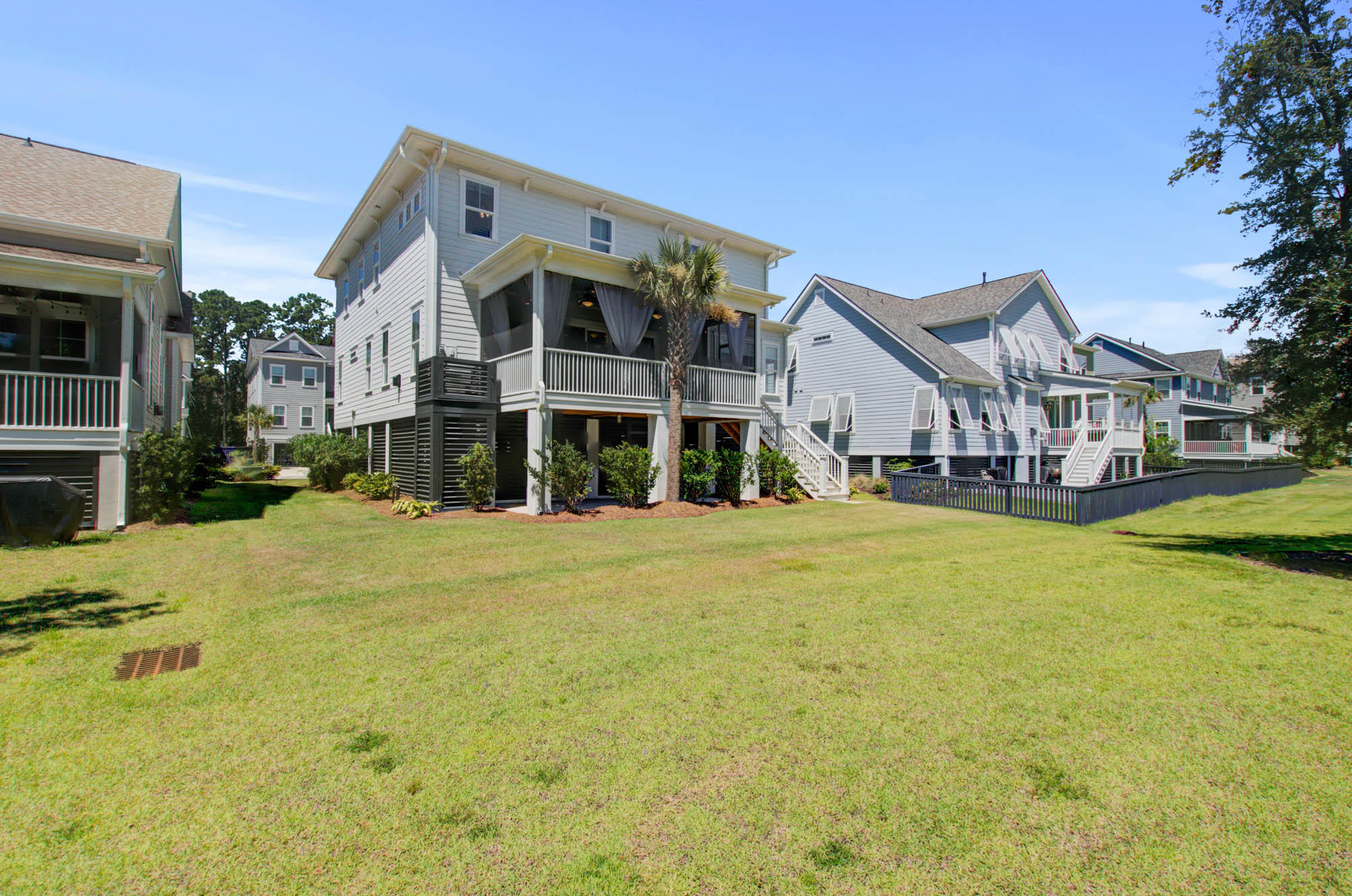 1548 Red Tide Road Mount Pleasant, SC 29466 - Photo 31 of 47 Backyard