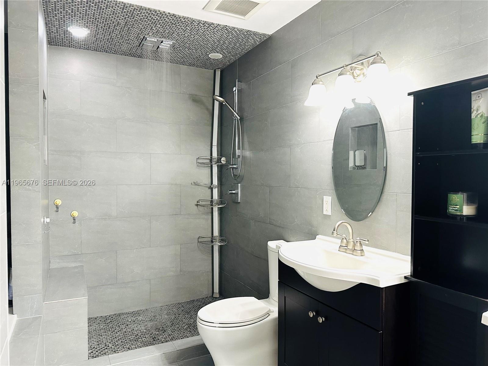 12920 Southwest 119th Street Miami, FL 33186 - Photo 15 of 26 Primary bath