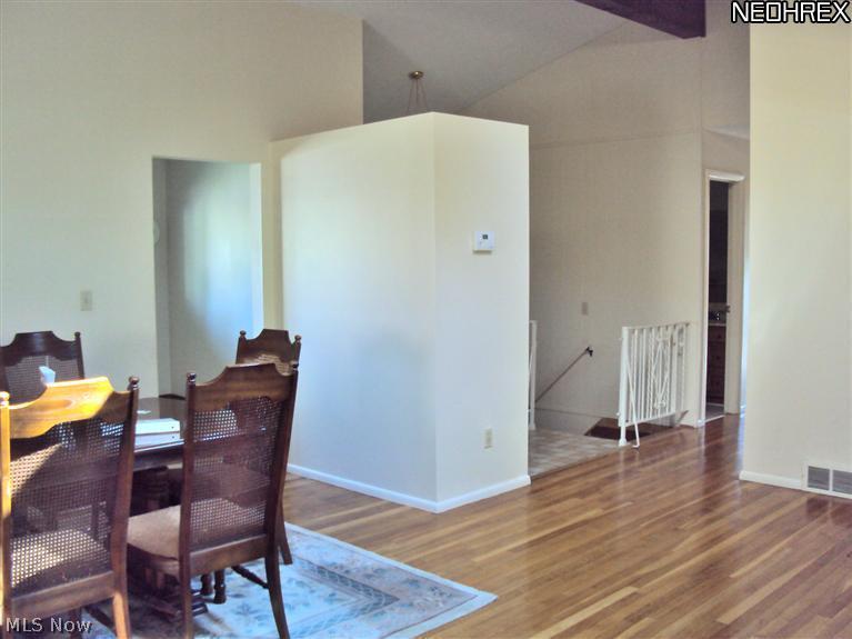 36060 Bainbridge Road Solon, OH 44139 - Photo 7 of 18 Gallery Image 7