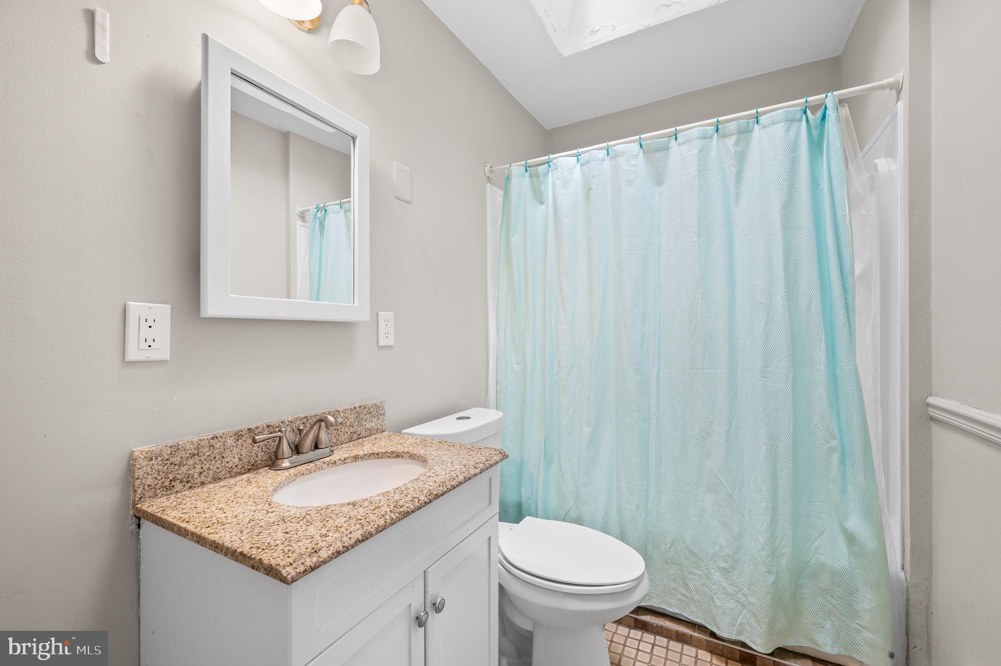 704 Copley Road Upper Darby, PA 19082 - Photo 14 of 18