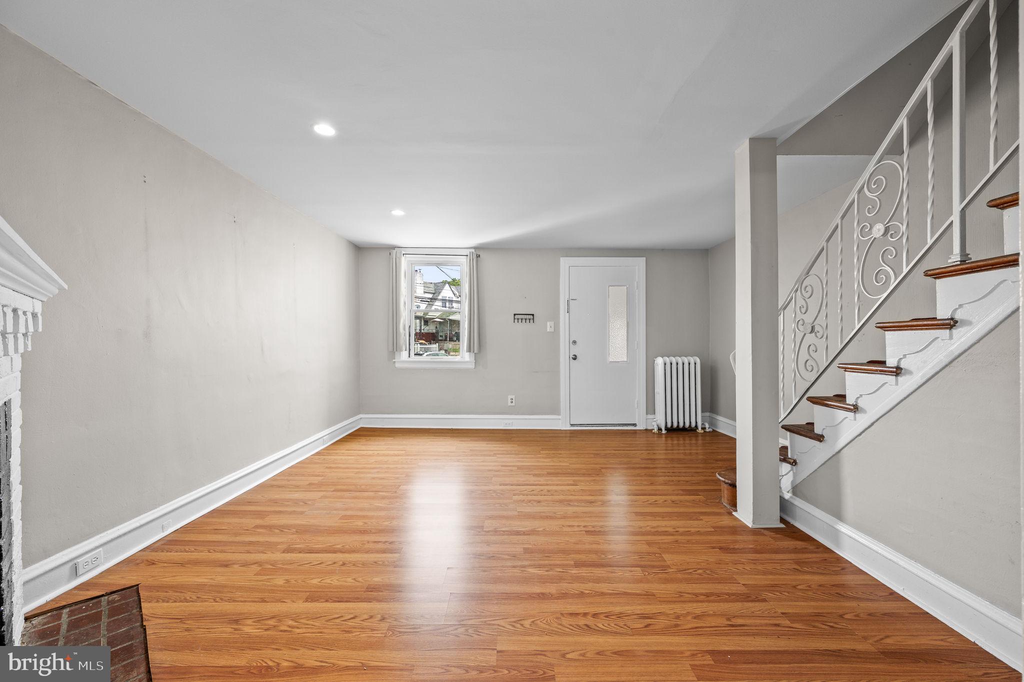 704 Copley Road Upper Darby, PA 19082 - Photo 5 of 18