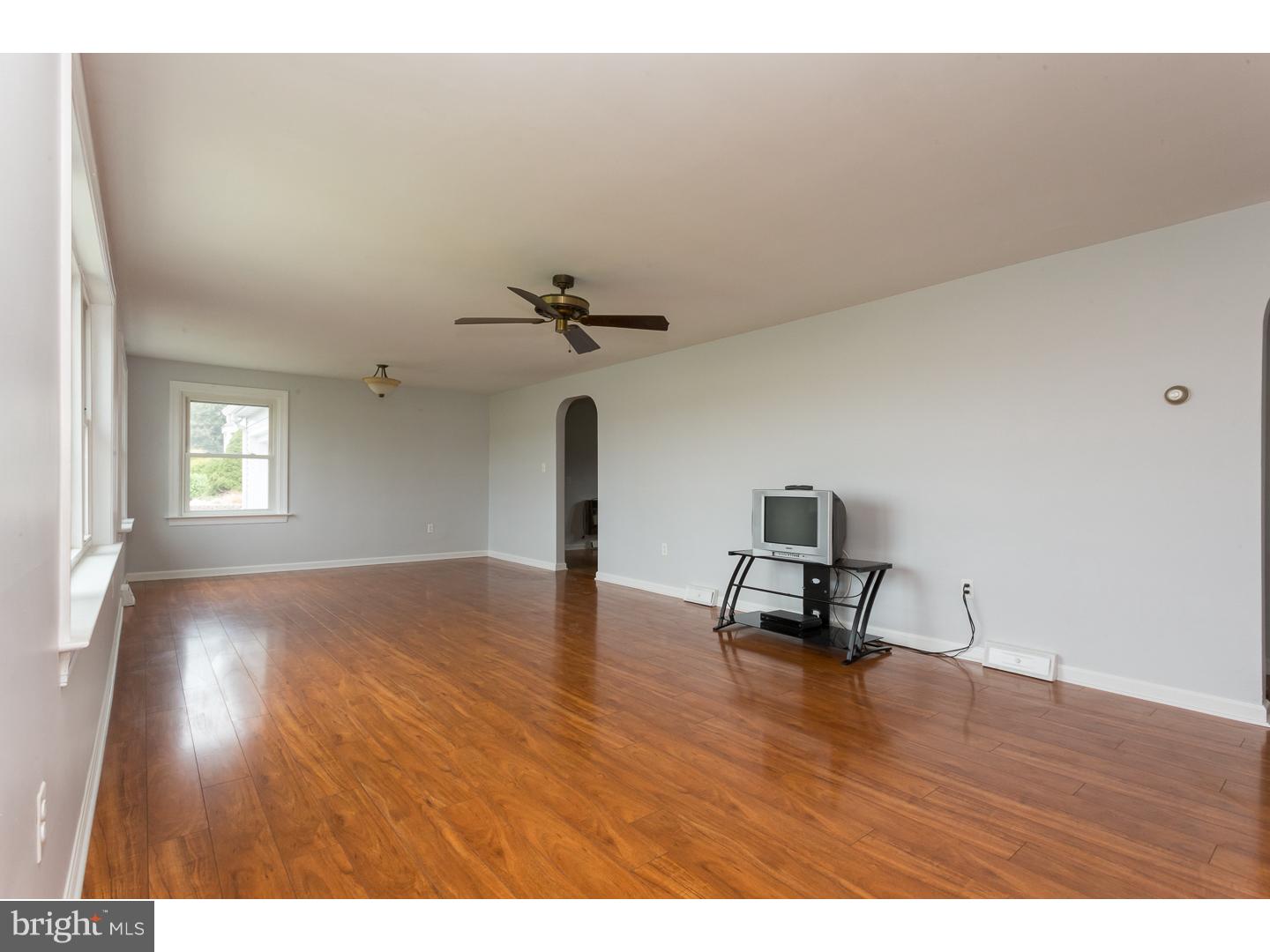 3162 South Manor Road Coatesville, PA 19320 - Photo 6 of 21 Gallery Image 6