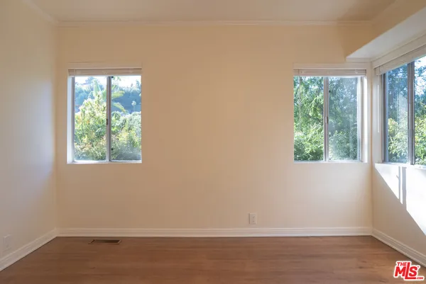 $8,499 | 2401 Meadow Valley Terrace, Los Angeles, CA 90039