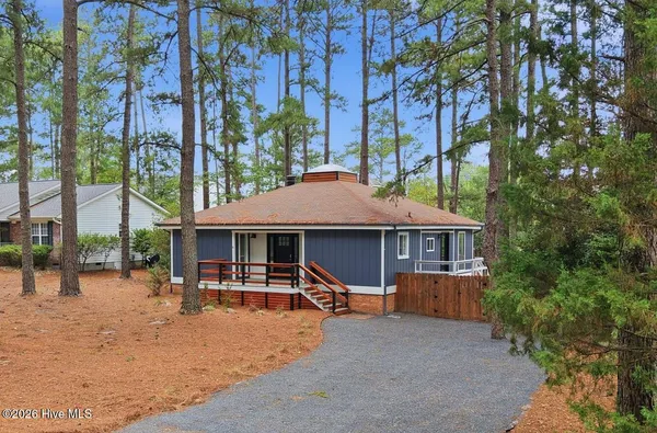 $329,800 | 2505 Longleaf Drive Southwest, Pinehurst, NC 28374