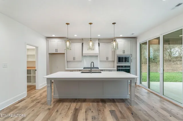 $810,900 | 9169 Heritage Rdg Lane, Knoxville, TN 37922