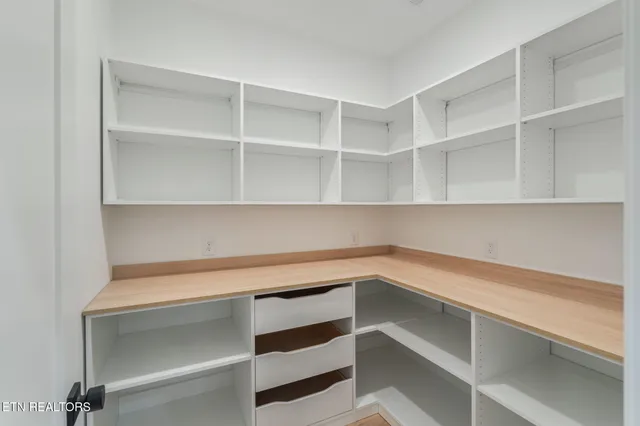 $810,900 | 9169 Heritage Rdg Lane, Knoxville, TN 37922