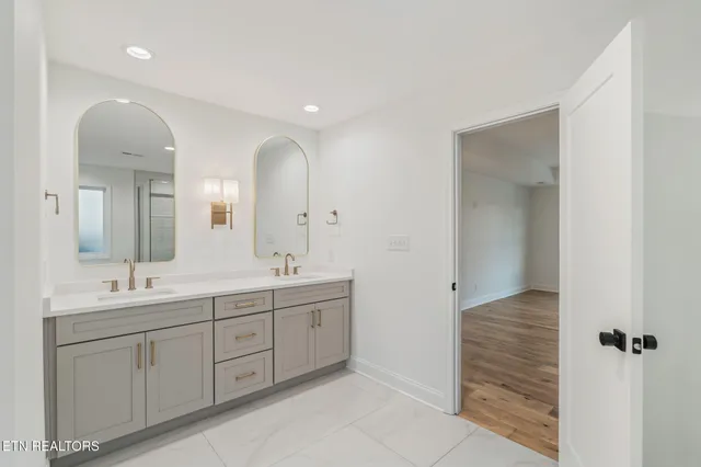 $810,900 | 9169 Heritage Rdg Lane, Knoxville, TN 37922